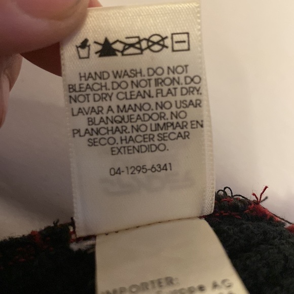 Spyder Red White & Black Beanie - Picture 7 of 8